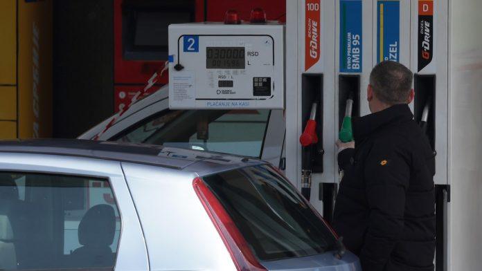 dizel-bi-u-utorak-u-srbiji-mogao-da-skoci-na-290-dinara-da-nije-ove-mere-drzave!-vucic:-racunajte-na-haos