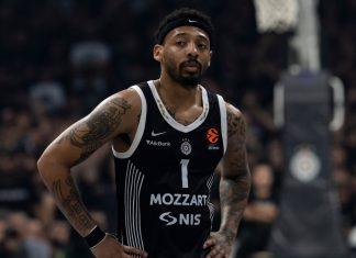 “PREGOVORI IDU U PRAVOM SMERU”: Karlik Džons progovorio o novom ugovoru! (VIDEO) “pregovori-idu-u-pravom-smeru”:-karlik-dzons-progovorio-o-novom-ugovoru!-(video)