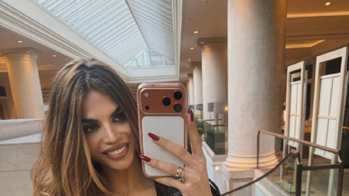 zena-srpskog-mocnika-ponela-komad-od-15.000-evra-evo-od-cega-je-napravljen:-pohvalila-se-svima-(foto)