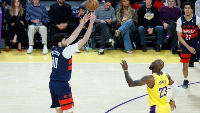 kralj-tripl-dablom-zadivio-srbina!-dzejms-moze-i-bez-luke!-ne-pomazu-ni-tristanove-magije!