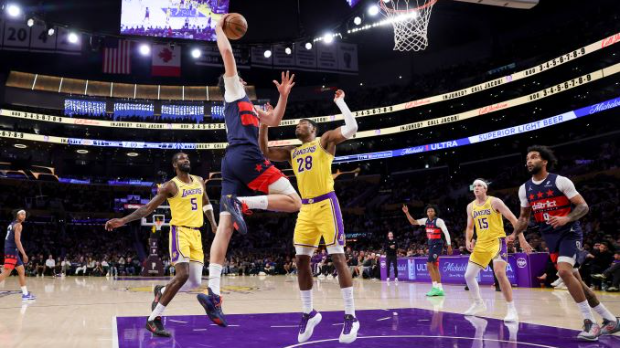 Вукчевић-двоцифрен-у-поразу-Вашингтона-од-Лејкерса