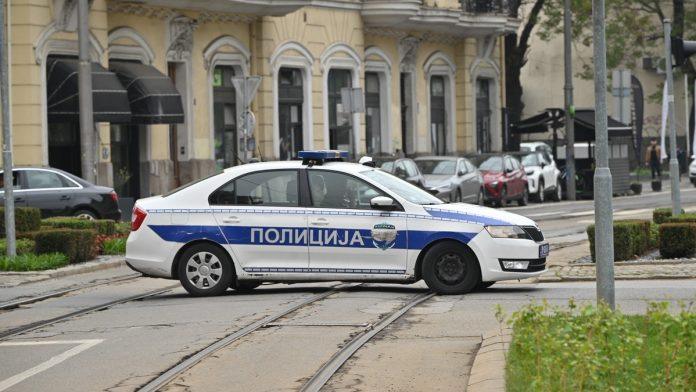 tukao-francuskog-drzavljanina,-pa-pokusao-da-ga-baci-u-reku-otkrivamo-detalje-napada-u-beton-hali:-krio-se-od-policije-12-dana,-evo-kako-se-zrtva-spasila