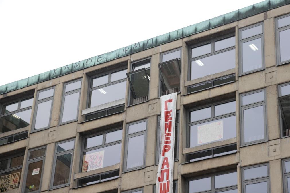 “nigde-nije-zabelezeno-da-je-devojka-usla-na-vrata-fakulteta!”-sprovodi-se-istraga-o-tragediji,-ovo-su-saznanja-–-jedan-detalj-otvara-niz-pitanja “nigde-nije-zabelezeno-da-je-devojka-usla-na-vrata-fakulteta!”-sprovodi-se-istraga-o-tragediji,-ovo-su-saznanja-–-jedan-detalj-otvara-niz-pitanja