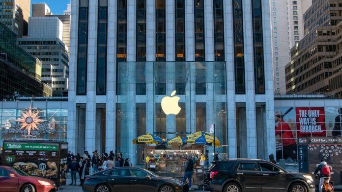 odluka-koja-je-promenila-sve:-apple-je-svesno-unistio-svoj-najprodavaniji-proizvod-i-napravio-imperiju