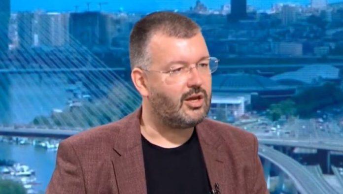 “dokic-ne-moze-da-vodi-zgradu,-a-kamoli-drzavu”-cedomir-antic:-“tragedija-na-filozofskom-ima-neposredne-veze-sa-dekanom-i-rektorom”