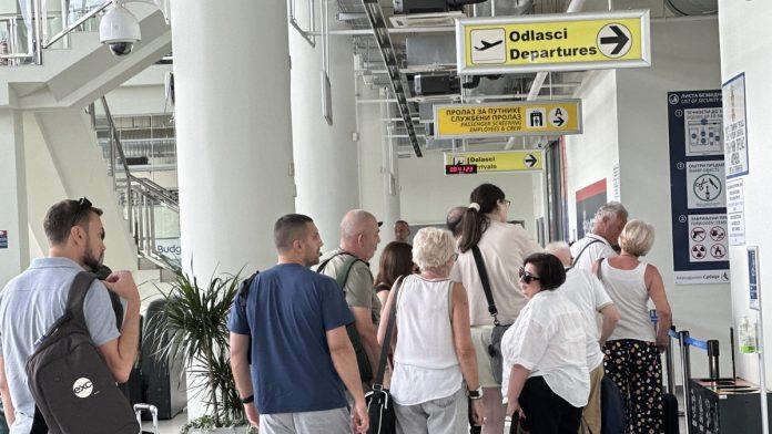 iz-srca-srbije-poleteo-prvi-avion-za-istanbul:-aerodrom-morava-objavio-letnji-red-letenja-za-tri-popularne-destinacije