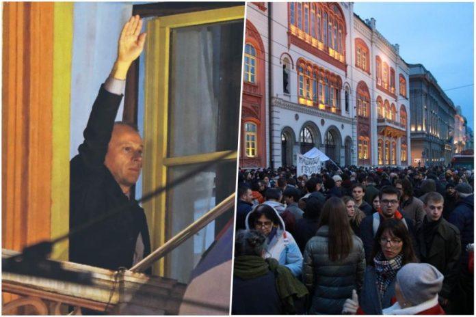 rektoru-politika-na-prvom-mestu,-huska-blokadere-na-nasilne-akcije!-pretvorio-univerzitet-od-mesta-za-skolovanje-u-bazu-za-politicke-agitacije