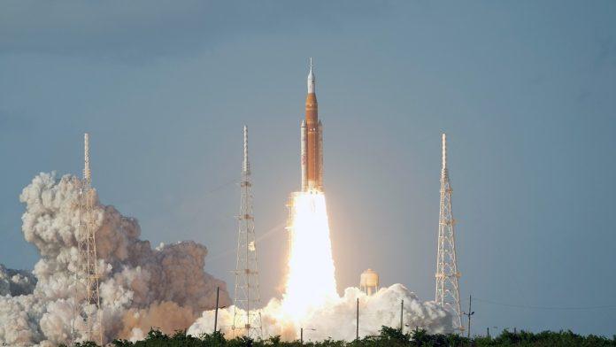 poceo-povratak-na-mesec-posle-pola-veka!-ljudi-ce-prvi-put-u-istoriji-otputovati-najdalje-od-zemlje,-a-najopasnija-misija-tek-stize