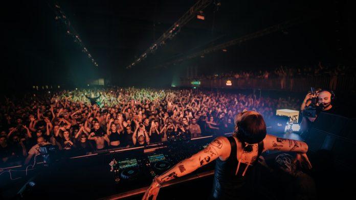 kapacitet-hangara-je-prosiren,-vec-se-trazi-karta-vise:-artcore-preuzima-luku-beograd-za-veliki-no-sleep-dogadaj-ove-subote!