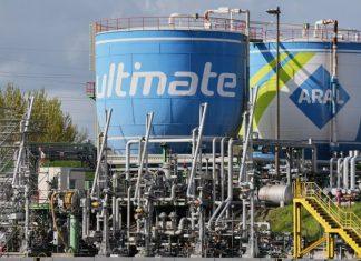 VISOKI ZVANIČNIK BRISELA: Poziva Evropljane da rade od kuće i manje voze visoki-zvanicnik-brisela:-poziva-evropljane-da-rade-od-kuce-i-manje-voze