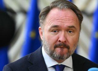 “OVO JE GORE OD KORONE” Evropi preti nezapamćen kolaps zbog rata u Iranu, dramatičan apel: “Radite od kuće, MANJE PUTUJTE” “ovo-je-gore-od-korone”-evropi-preti-nezapamcen-kolaps-zbog-rata-u-iranu,-dramatican-apel:-“radite-od-kuce,-manje-putujte”