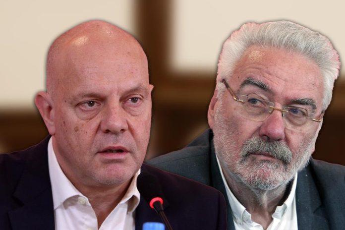 nestorovicu-alavost-dosla-glave:-desna-ruka-ga-je-sada-i-zvanicno-napustila,-nezadovoljstvo-sve-vece,-odrekao-ga-se-kljucni-poslanik