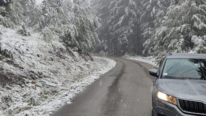 vozaci,-ne-zurite-sa-zamenom-zimskih-guma:-od-1.-aprila-nisu-obavezne,-ali-amss-savetuje-da-ostanu,-moguca-poledica-ujutro-i-uvece