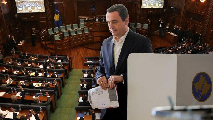 ima-rok-od-mesec-dana-kurti-trazi-“pojas-za-spasavanje”-u-skupstini-u-pristini:-ako-ne-nade-vecinu-morace-opet-na-izbore