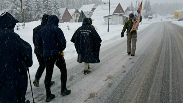 Надомак-Острога-–-ходочашће-дуго-450-километара-за-Софију-и-Феђу Надомак-Острога-–-ходочашће-дуго-450-километара-за-Софију-и-Феђу