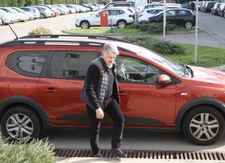 ON JE JEDAN OD NAJOBRAZOVANIJIH LJUDI NA ESTRADI Ni ćerki nije dozvolio da ostane bez diplome državnog fakulteta: “Bila je na proveri u RTS-u” on-je-jedan-od-najobrazovanijih-ljudi-na-estradi-ni-cerki-nije-dozvolio-da-ostane-bez-diplome-drzavnog-fakulteta:-“bila-je-na-proveri-u-rts-u”