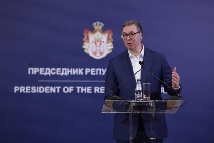 neki-trce-da-pricaju-sa-piculom,-a-po-deseti-put-nece-da-razgovaraju-sa-svojim-predsednikom!-vucic:-ja-cu-uvek-biti-za-dijalog!