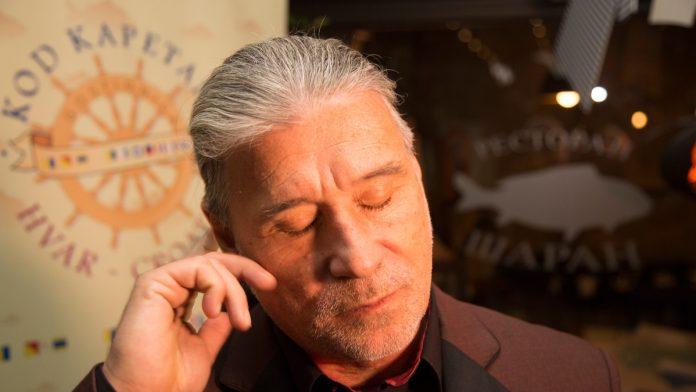 razvod-mu-je-najbolniji-trenutak-u-zivotu-malo-ko-zna-da-goran-karan-ima-cetvoro-dece,-otvorio-dusu-i-o-bivsim-zenama:-“moje-srce-grize-nokte-iznutra”