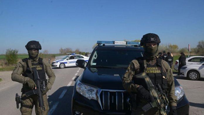 ekskluzivno:-nove-fotografije-i-video-sa-mesta-gde-su-vojska-i-policija-pronasli-eksploziv-(foto/video)