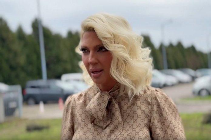 karleusa-napustila-studio-u-simanovcima,-hitno-zaustavljeno-snimanje:-pevacica-besna-izletela-iz-emisije,-usledio-sok-obrt!