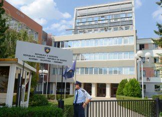 Sud u Prištini: Jednomesečni pritvor za uhapšenog Srbina osumnjičenog za navodni ratni zločin sud-u-pristini:-jednomesecni-pritvor-za-uhapsenog-srbina-osumnjicenog-za-navodni-ratni-zlocin