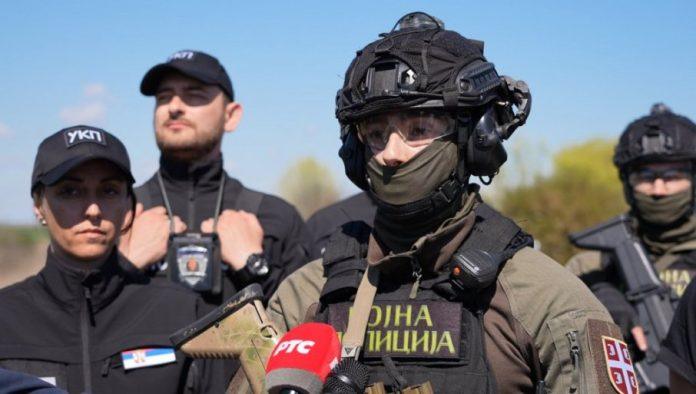 “izvrsena-blokada-i-pretres-terena,-pripadnici-bezbednosti-nastavljaju-rad”:-oglasilo-se-ministarstvo-odbrane-povodom-slucaja-u-kanjizi