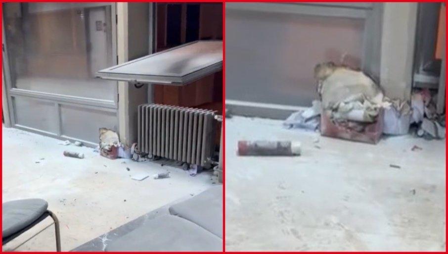 pet-dana-nakon-pogibije-studentkinje-milice-pevala-na-mestu-njene-smrti:-kome-smeta-da-se-otkrije-sta-se-dogadalo-na-filozofskom-fakultetu? pet-dana-nakon-pogibije-studentkinje-milice-pevala-na-mestu-njene-smrti:-kome-smeta-da-se-otkrije-sta-se-dogadalo-na-filozofskom-fakultetu?