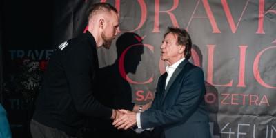 susret-cole-i-muse-zapalio-mreze:-zbog-njega-je-dubai-morao-da-menja-planove-u-evroligi susret-cole-i-muse-zapalio-mreze:-zbog-njega-je-dubai-morao-da-menja-planove-u-evroligi