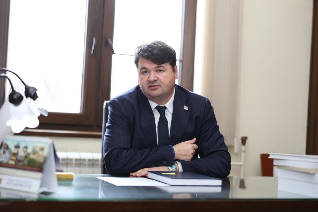 petrov-o-tragediji-na-filozofskom-dokic-i-sinani-mogli-bi-da-snose-pravnu-odgovornost-zbog-stanja-na-fakultetima petrov-o-tragediji-na-filozofskom-dokic-i-sinani-mogli-bi-da-snose-pravnu-odgovornost-zbog-stanja-na-fakultetima