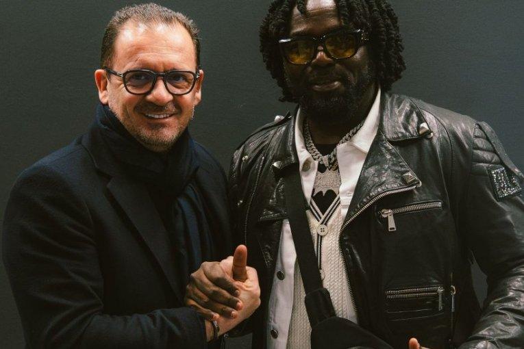 mijat-ugostio-legendu:-igrac-u-ciji-se-gol-s-derbija-grobari-kunu,-ponovo-dosao-u-humsku!-(foto) mijat-ugostio-legendu:-igrac-u-ciji-se-gol-s-derbija-grobari-kunu,-ponovo-dosao-u-humsku!-(foto)