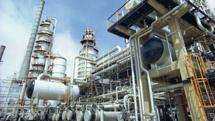 cak-15-odsto-globalne-ponude-nafte-nestalo-sa-trzista:-sukob-na-bliskom-istoku-i-dalje-pravi-haos,-reagovao-i-opek