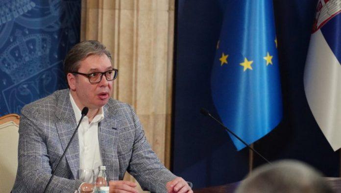 vucic-razgovarao-sa-fazlijem:-za-celo-covecanstvo-je-od-ogromnog-znacaja-da-se-nade-mirno-resenje