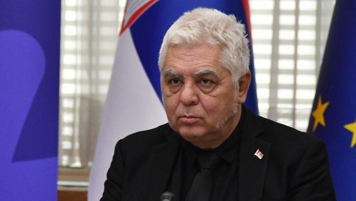 bratina-se-oglasio-nakon-izjave-o-studentima-i-policiji-koja-je-uznemirila-javnost:-“moje-reci-su-izvucene-iz-sireg-konteksta”