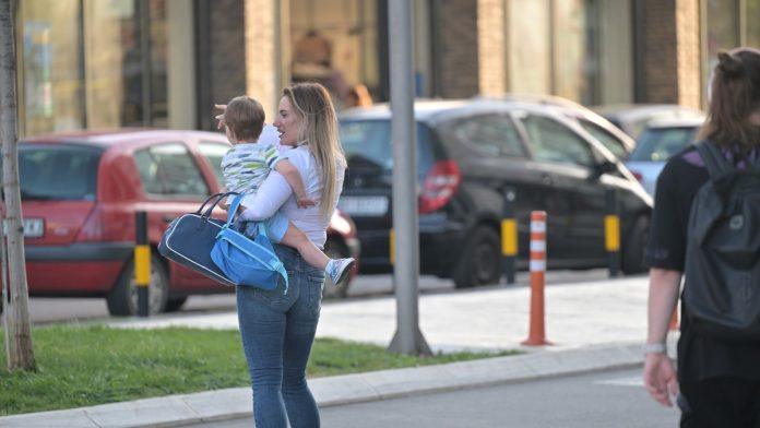 kristijan-golubovic-objavio-sliku-sa-starijim-sinom-kristina-tvrdi-da-za-decu-nije-pitao-15-dana,-a-evo-gde-provode-vreme