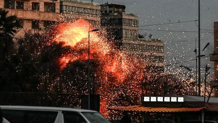 “nema-nuklearnog-oruzja-za-ludake,-vas-narod-zeli-da-cuje-nase-bombe!”-tramp-nacisto-pobesneo-na-iran,-istice-njegov-ultimatum,-stigao-odgovor-iz-teherana:-blizi-se-trenutak-istine-(foto,-video)