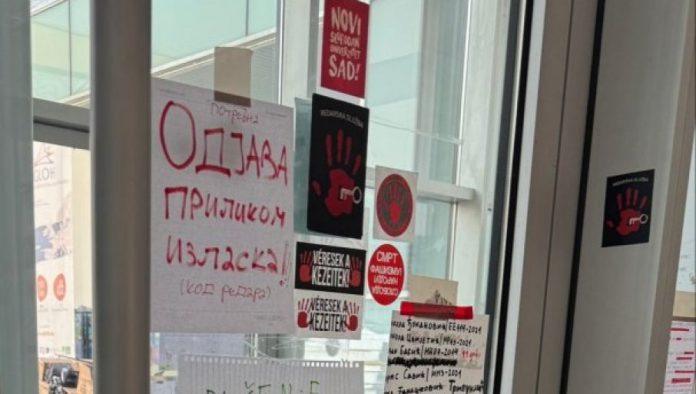 nalepnice-i-crna-lista:-blokaderi-targetiraju-i-zastrasuju-studente-(foto)