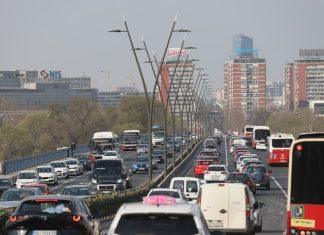 “Radite to svaki dan, k’o u centru Mumbaja da živim, brate. U čemu je poenta” : Srbin ogorčen na vozače u Beogradu “radite-to-svaki-dan,-k’o-u-centru-mumbaja-da-zivim,-brate.-u-cemu-je-poenta”-:-srbin-ogorcen-na-vozace-u-beogradu
