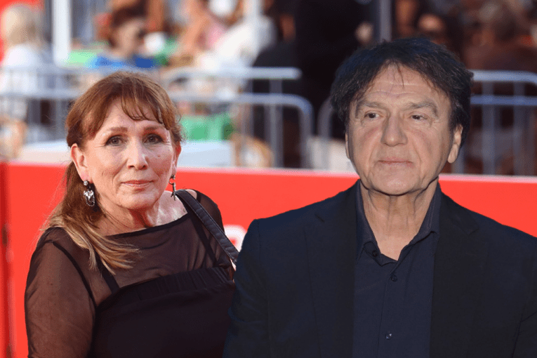 cola-video-prvu-ljubav-na-koncertu-u-sarajevu:-sisao-u-publiku,-ono-sto-je-uradio-ce-se-godinama-prepricavati! cola-video-prvu-ljubav-na-koncertu-u-sarajevu:-sisao-u-publiku,-ono-sto-je-uradio-ce-se-godinama-prepricavati!