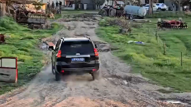 Ухапшен-мушкарац-који-је-током-потере-у-Новом-Саду-пуцао-на-полицију Ухапшен-мушкарац-који-је-током-потере-у-Новом-Саду-пуцао-на-полицију