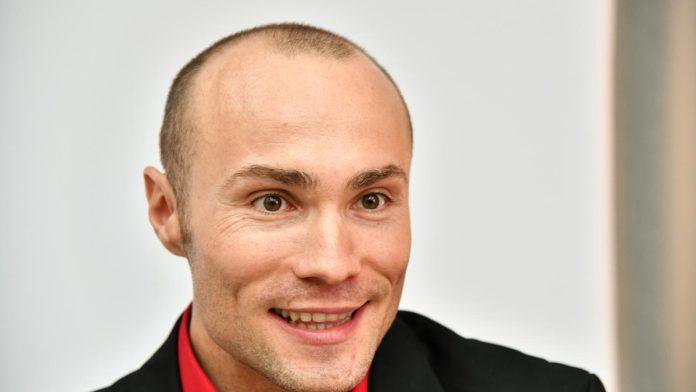 dao-cerki-ime-kao-i-novak-dokovic-oglasio-se-aca-sofronijevic-nakon-sto-je-postao-tata:-“beba-je-prelepa,-mama-je-super”