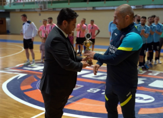 Златибор: Надметање пословних људи у футсалу Златибор:-Надметање-пословних-људи-у-футсалу