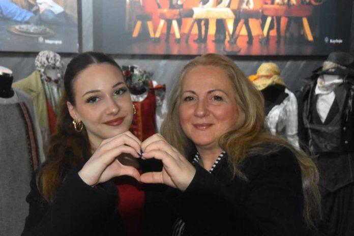 deco,-bravo!-gimnazijalci-za-jednu-mamu!-kikindski-gimnazijalci-izveli-humanitarni-mjuzikl:-da-jedna-mama-ode-na-transplataciju-bubrega-(foto)