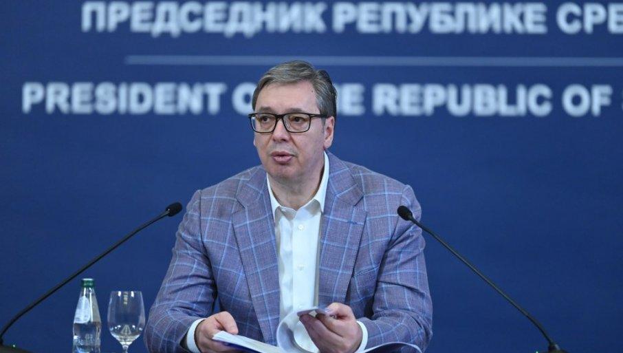 “154-puta-sam-nudio-razgovor-u-prethodnih-15-meseci”-vucic:-onaj-ko-se-plasi-razgovora-taj-ne-zasluzuje-poverenje-naroda-(video) “154-puta-sam-nudio-razgovor-u-prethodnih-15-meseci”-vucic:-onaj-ko-se-plasi-razgovora-taj-ne-zasluzuje-poverenje-naroda-(video)