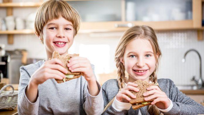 kad-deca-ogladne,-a-rucak-je-jos-daleko:-smazalice-spasavaju-dan-u-situacijama-koje-svaki-roditelj-dobro-zna