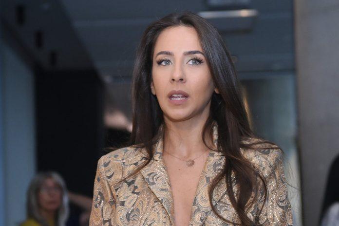 “sta-tacno-znaci-baciti-macu?!”-javnost-izbezumljena-zbog-izlaganja-ivane-dudic,-posle-eksplicitnih-fotografija-otisla-korak-dalje!