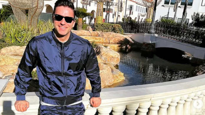 (video)-vlada-stanojevic-ima-kucu-u-las-vegasu,-sad-objavio-snimak-iz-dvorista:-bivsi-voditelj-se-u-americi-ozenio,-a-ovako-zapocinje-svako-jutro