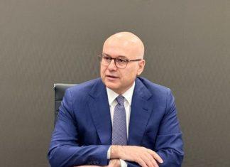 BRUTALNA PORUKA VUČEVIĆA: Vlada je pala zbog tuče, političari Đokić i Sinani bez trunke saosećanja za stradalu devojku! brutalna-poruka-vucevica:-vlada-je-pala-zbog-tuce,-politicari-dokic-i-sinani-bez-trunke-saosecanja-za-stradalu-devojku!