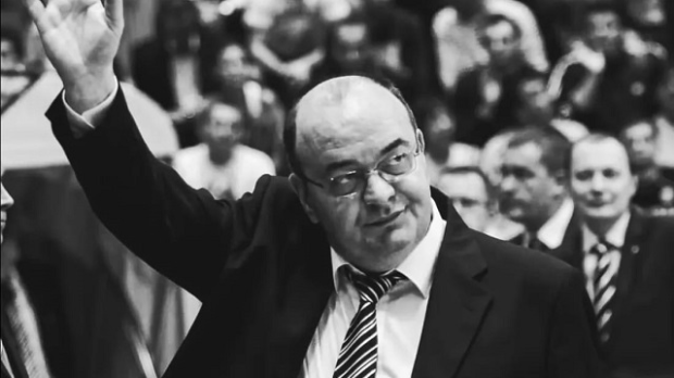 Душко-Вујошевић,-тренер-који-је-стварао-људе-и-шампионе Душко-Вујошевић,-тренер-који-је-стварао-људе-и-шампионе