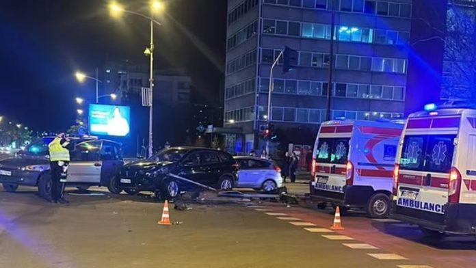 (foto,-video)-detalji-uzasa-u-novom-sadu-posle-teske-saobracajke-u-kojoj-je-semafor-usmrtio-pesaka,-osumnjicenom-za-ovu-tragediju-odreden-pritvor