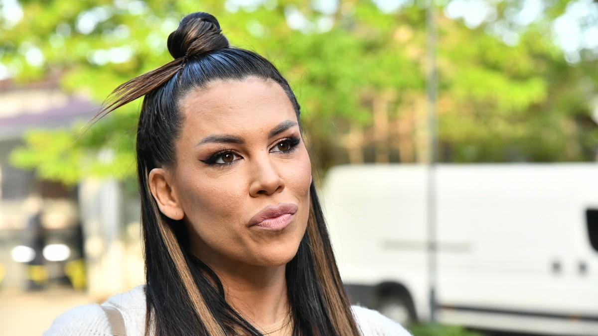 “platila-sam,-a-nije-mi-dala-pesmu”-kaja-ostojic-o-losoj-saradnji-sa-koleginicom:-“naljutila-se” “platila-sam,-a-nije-mi-dala-pesmu”-kaja-ostojic-o-losoj-saradnji-sa-koleginicom:-“naljutila-se”